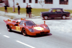 02-Ferrari-MOMO